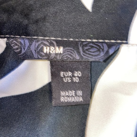 H&M Fit & Flare Wrap Dress Black and White Size 10 - Picture 4 of 5